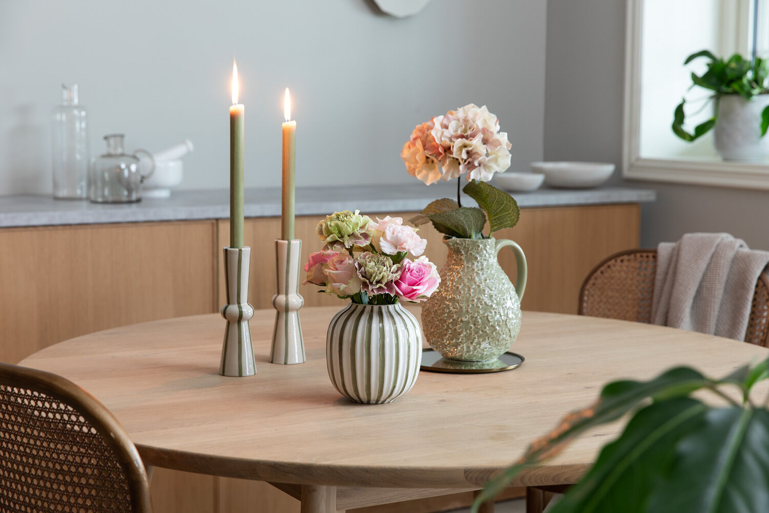 Alba vase og lysestaker